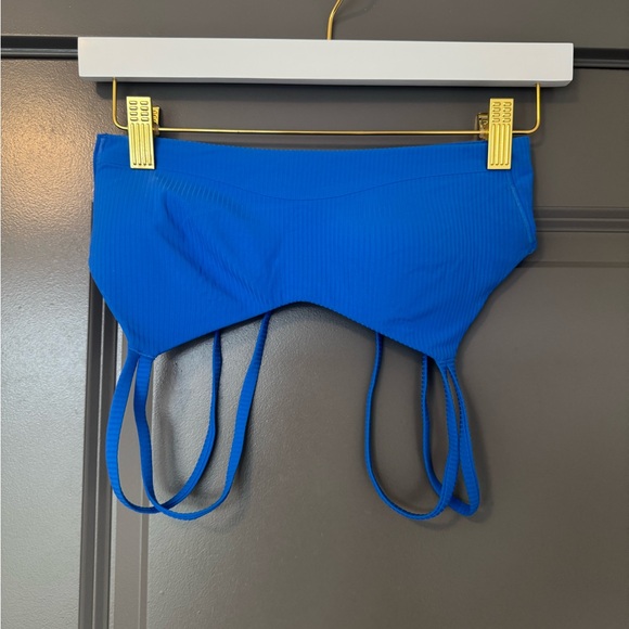 lululemon like a cloud bra - Picture 1 of 1